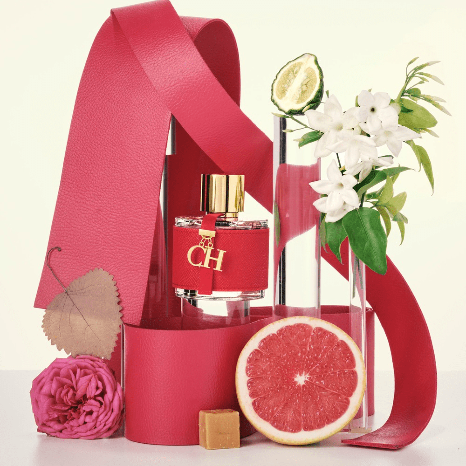 Carolina Herrera CH for Women - Eau de Toilette at Nice One KSA