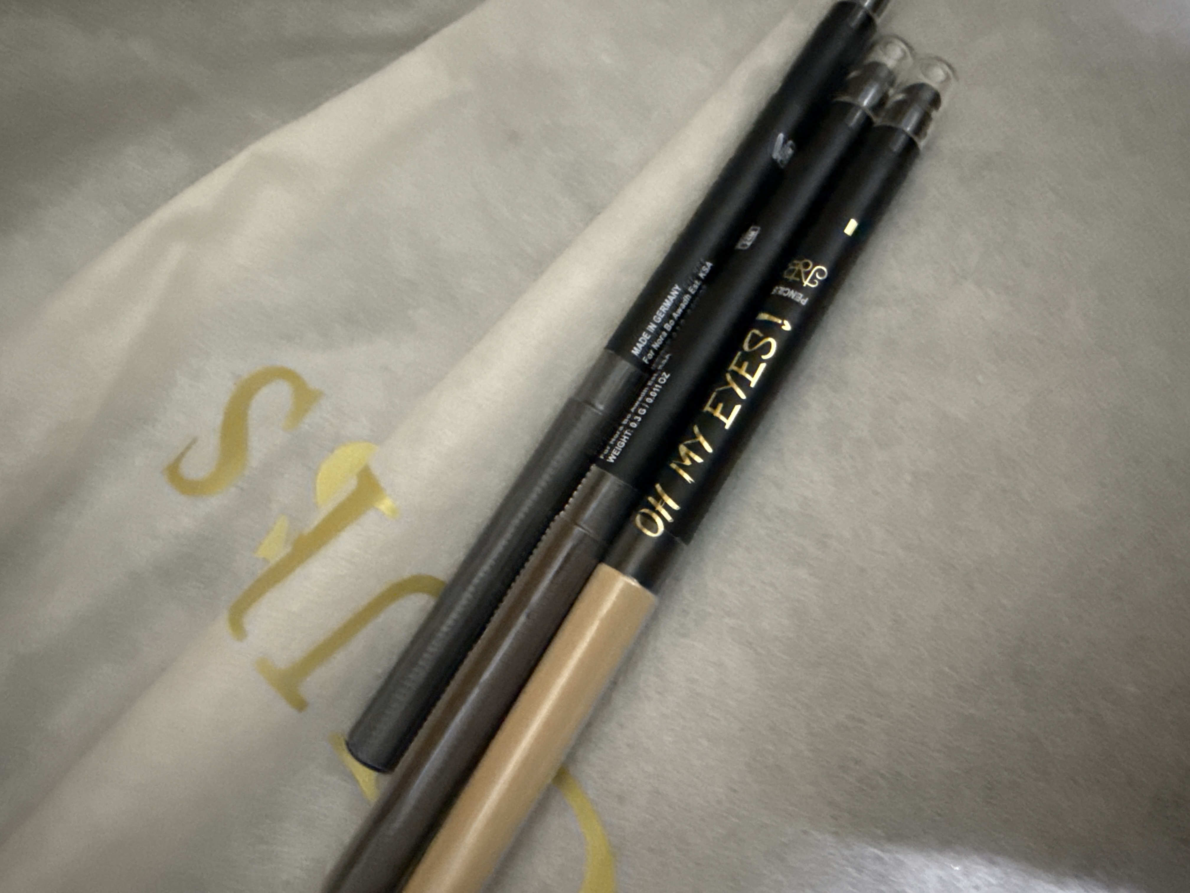 15883790_--_-500x500