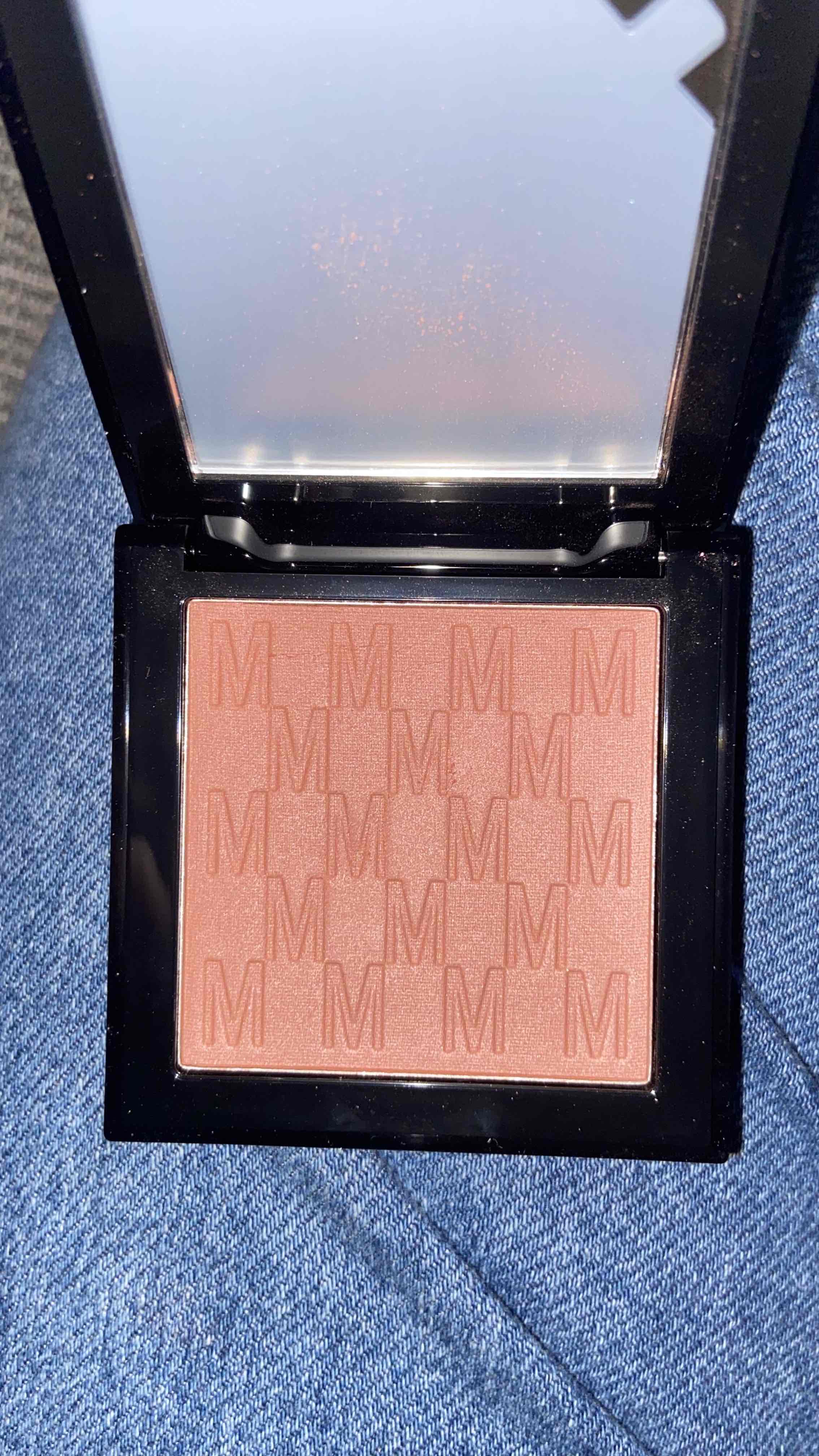 18497631_2024-12-07_123317-500x500