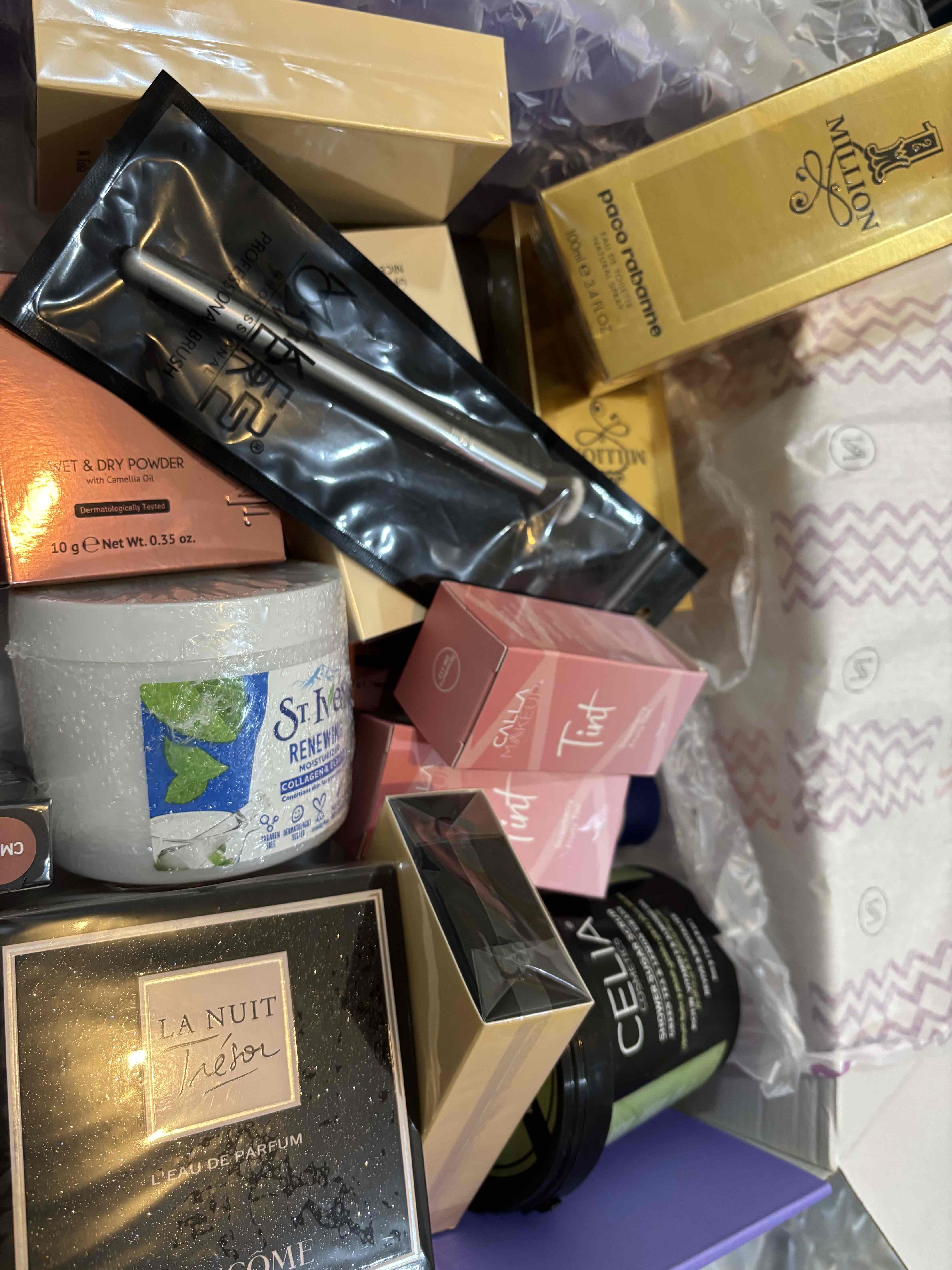 18648744_--_-500x500