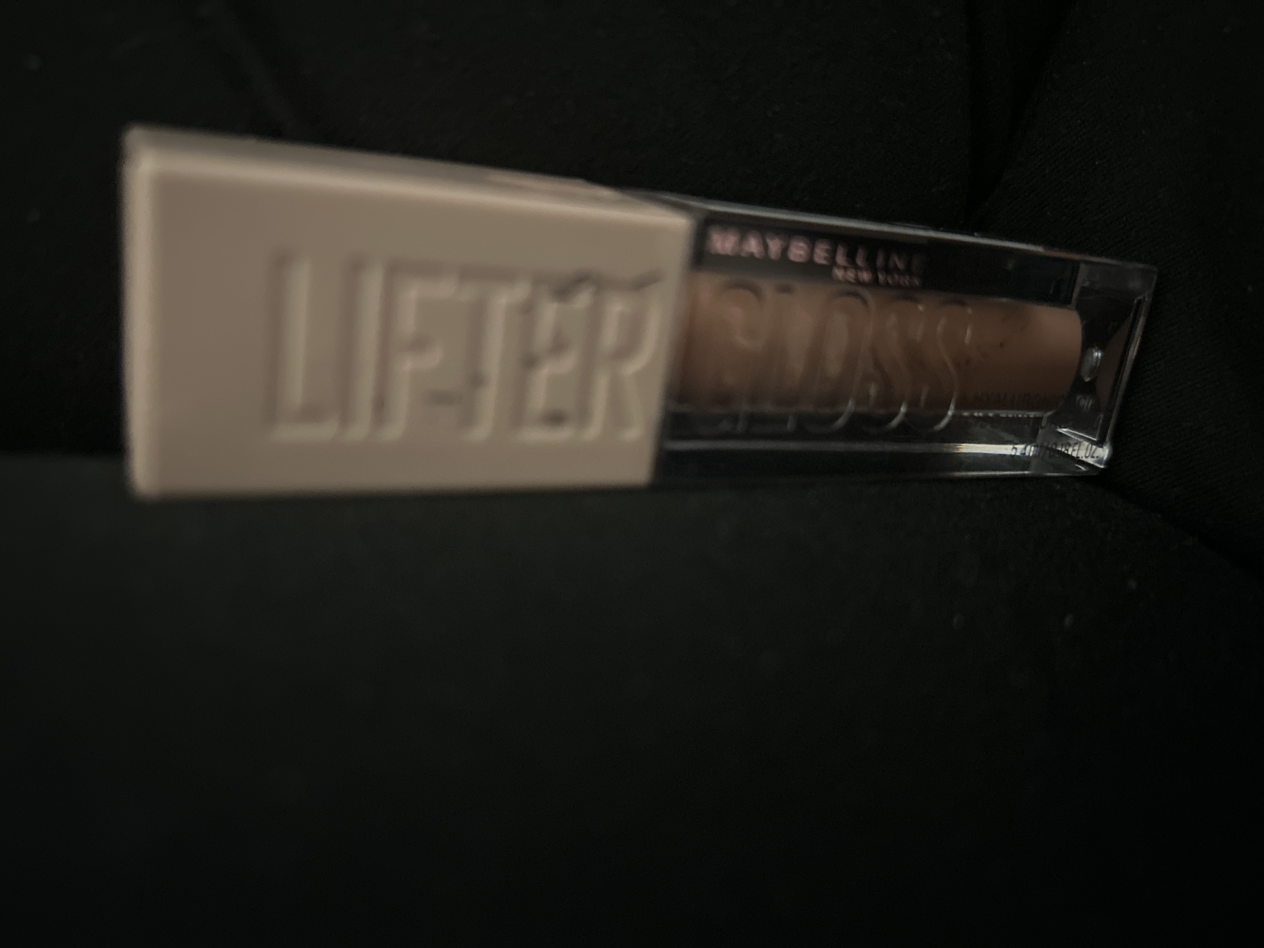 24608205_--_-500x500