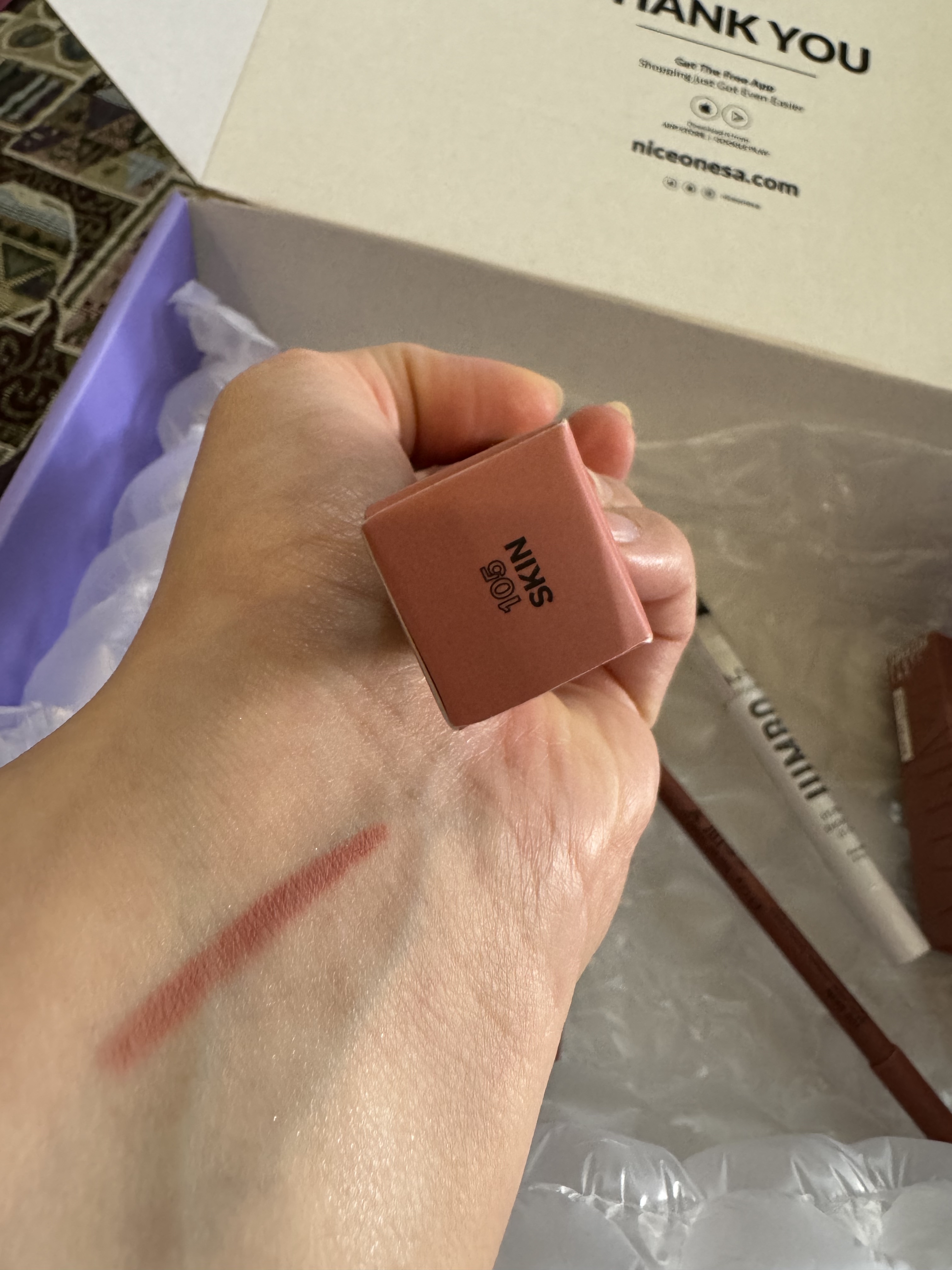 27056115_--_-500x500