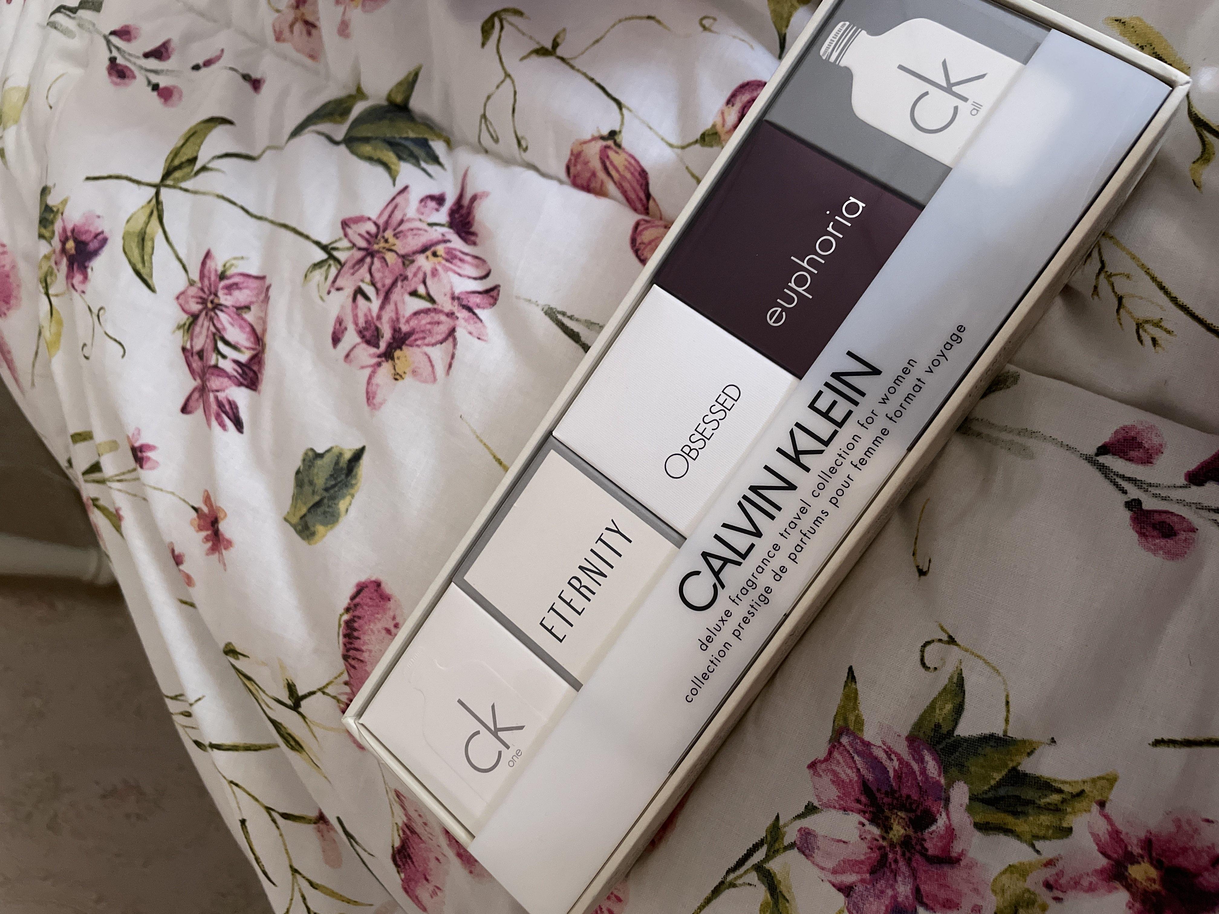 Calvin Klein Deluxe Fragrance Travel Collection For Women - 5 Pieces |  Niceone