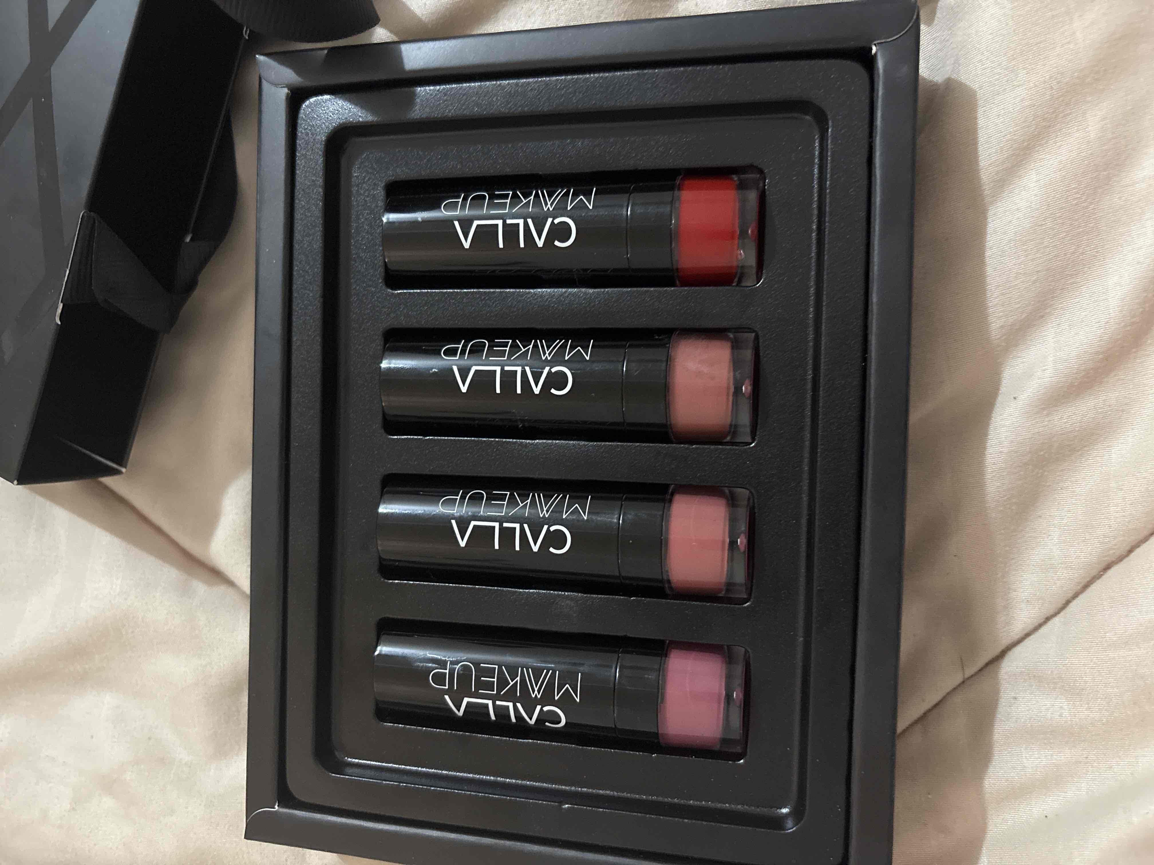 37101046_--_-500x500