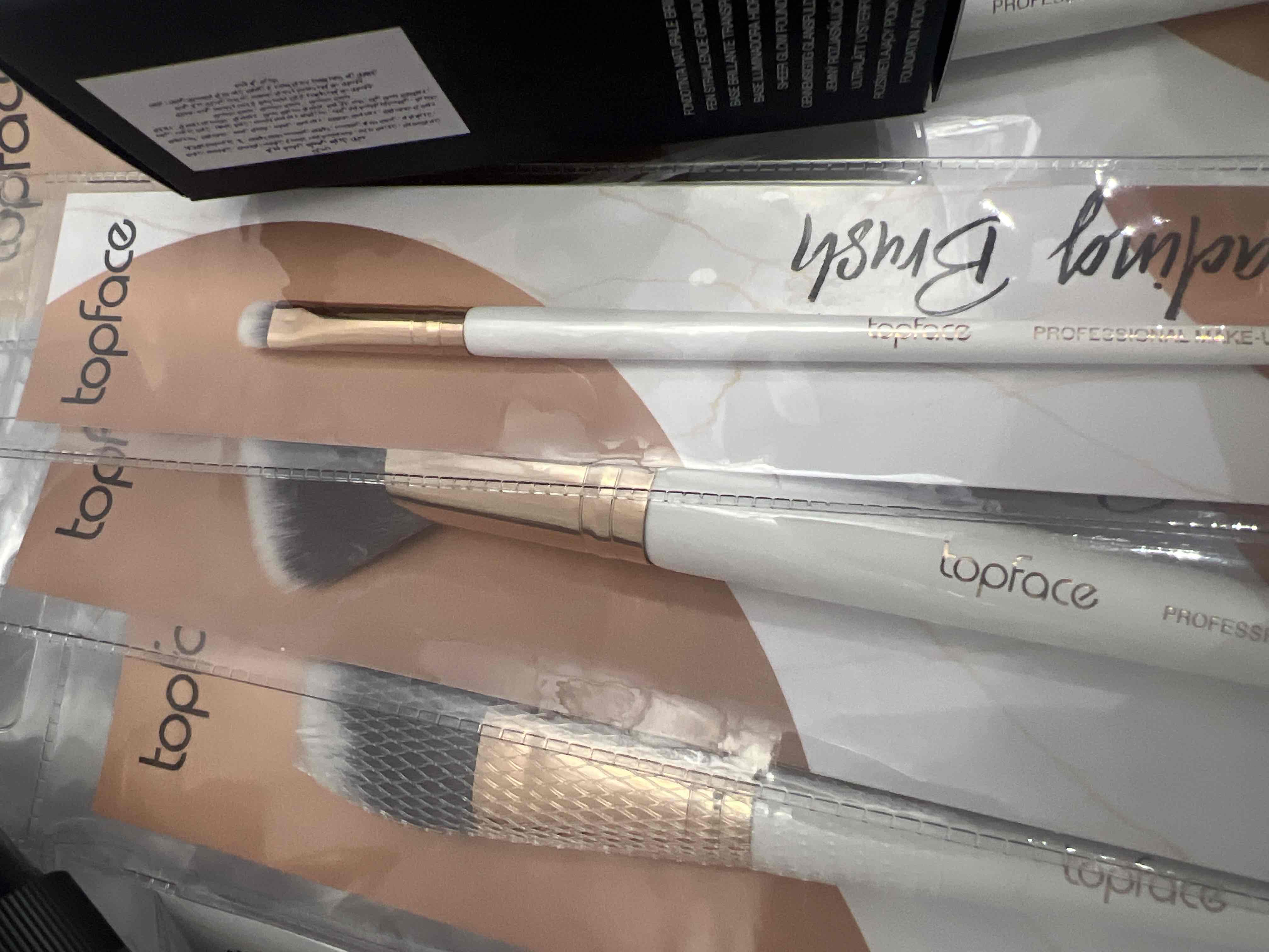 44666016_--_-500x500