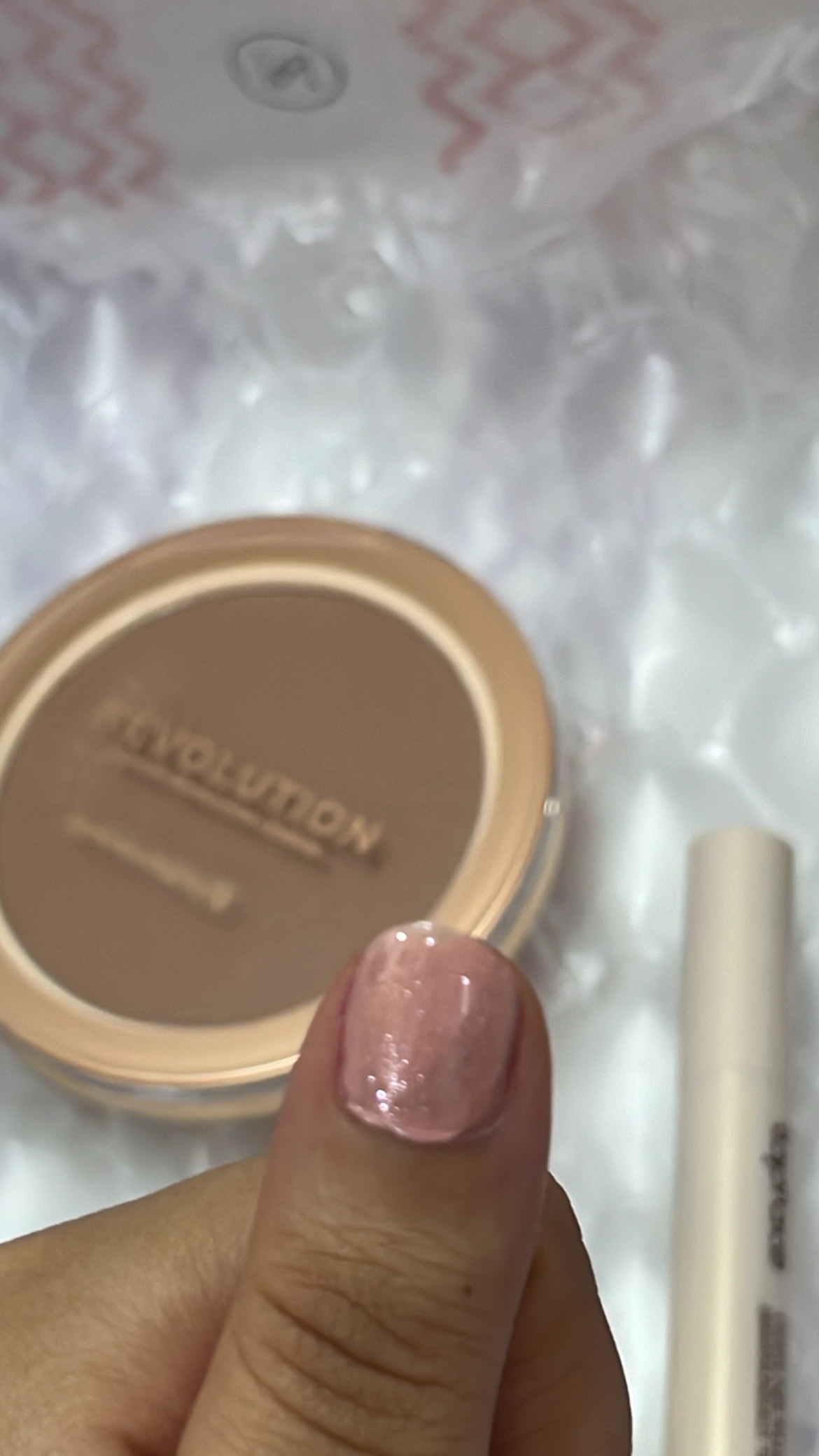 48176092_2024-12-03_044632-500x500