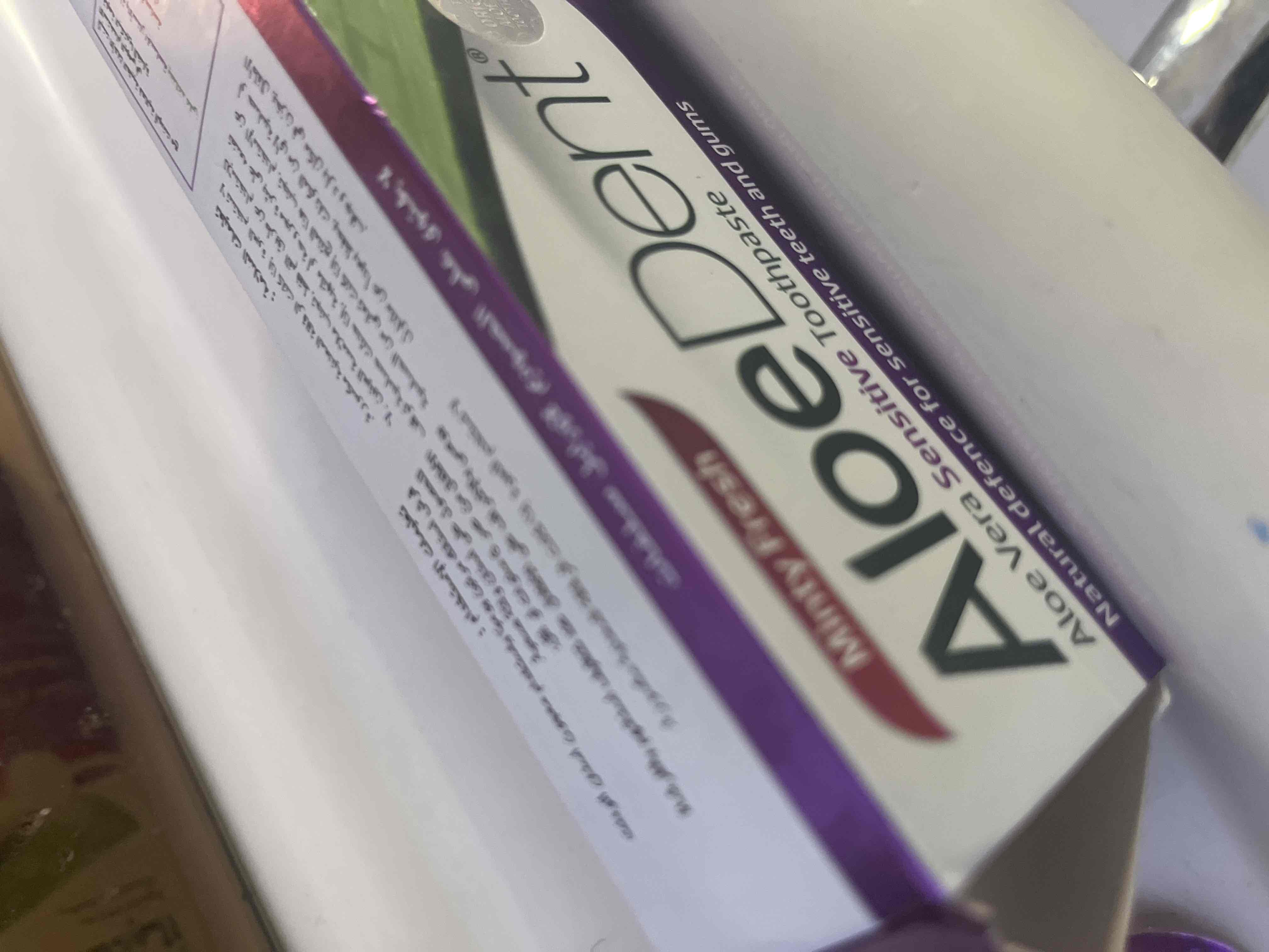 61556453_--_-500x500