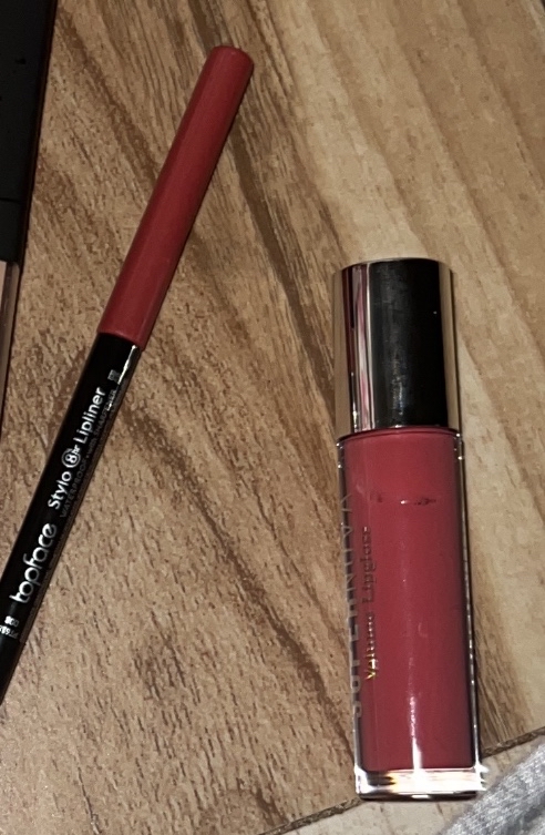 61929996_--_-500x500