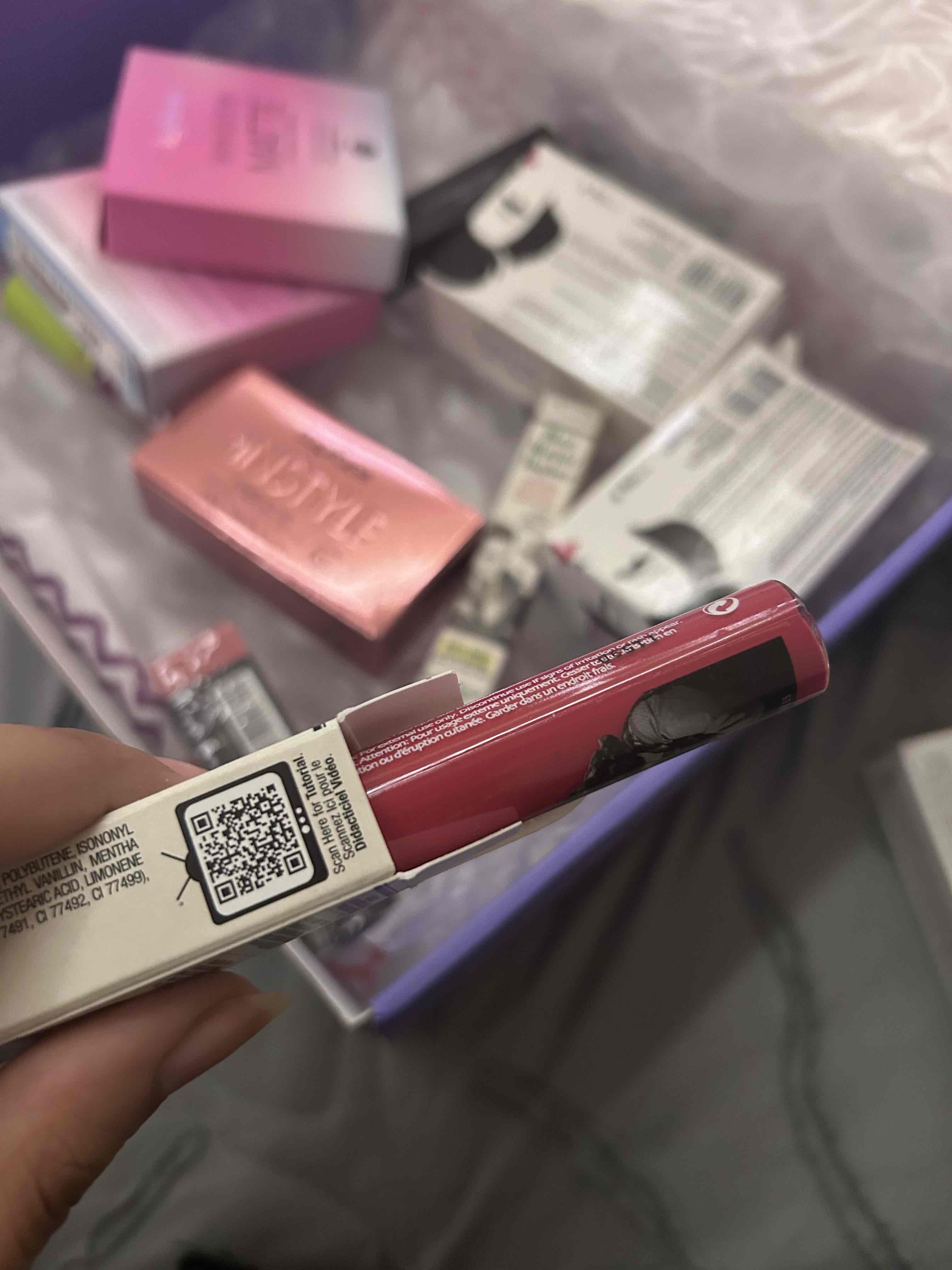 62243121_2024-11-28_031120-500x500