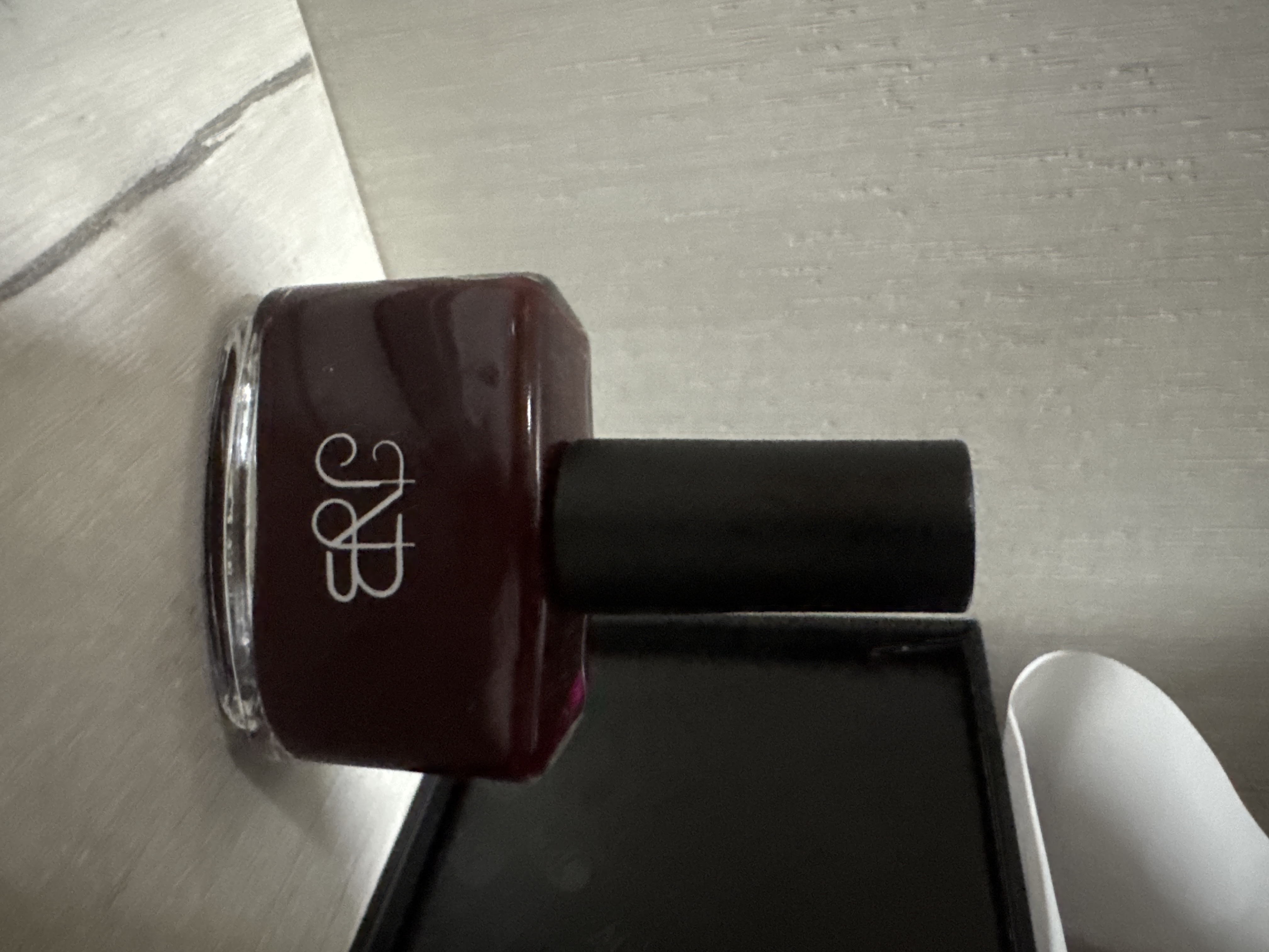 65731198_2024-09-28_032833-500x500