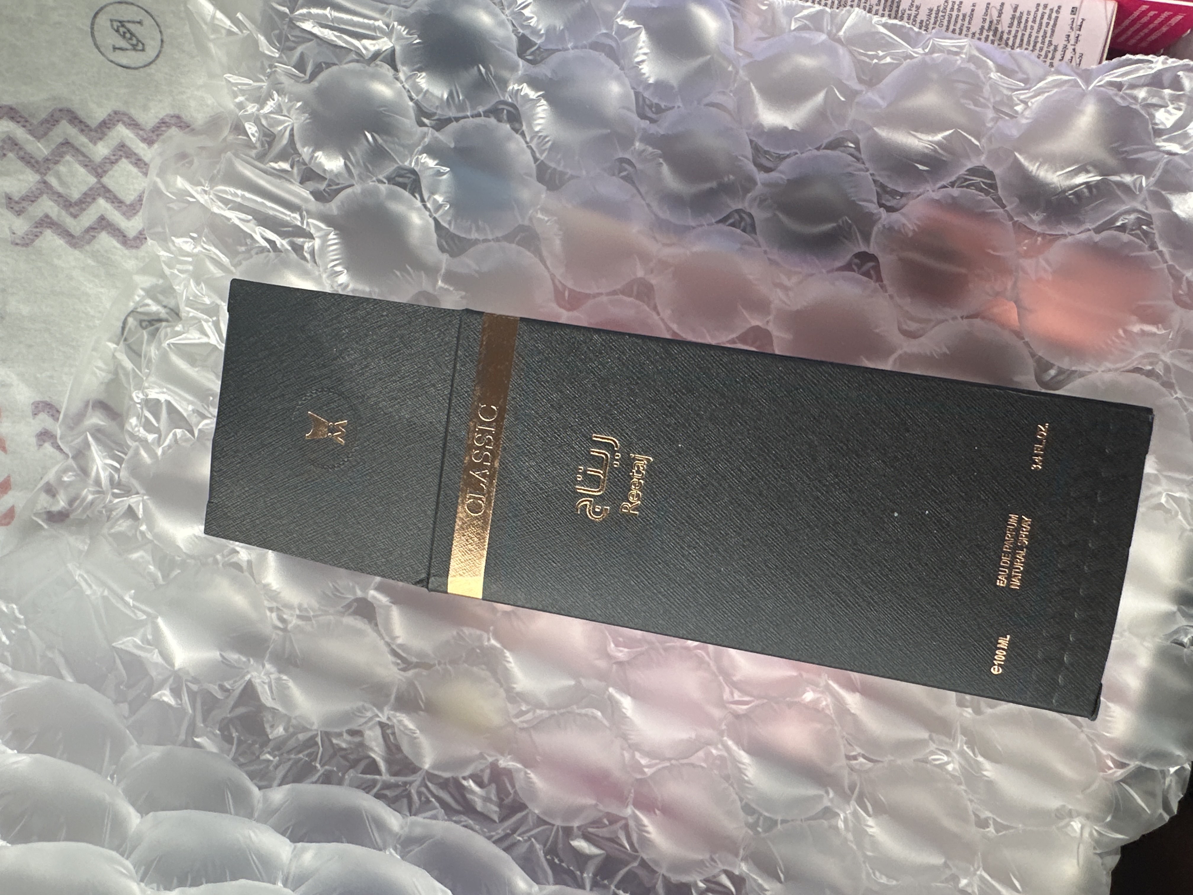 73647152_--_-500x500