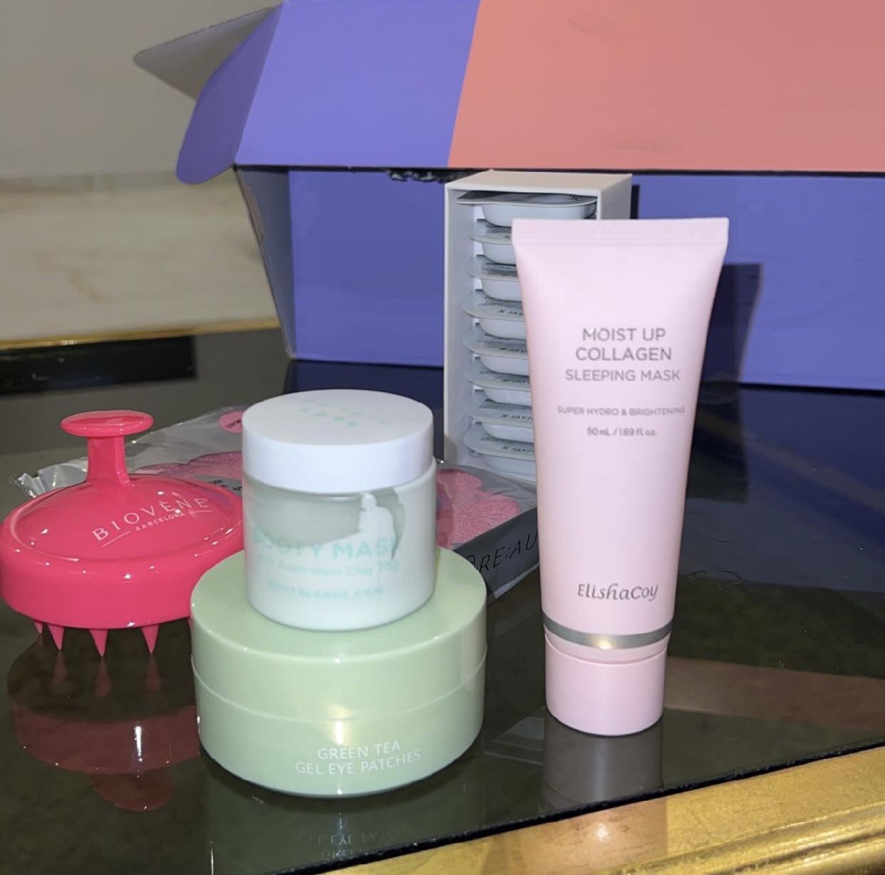 88876872_--_-500x500