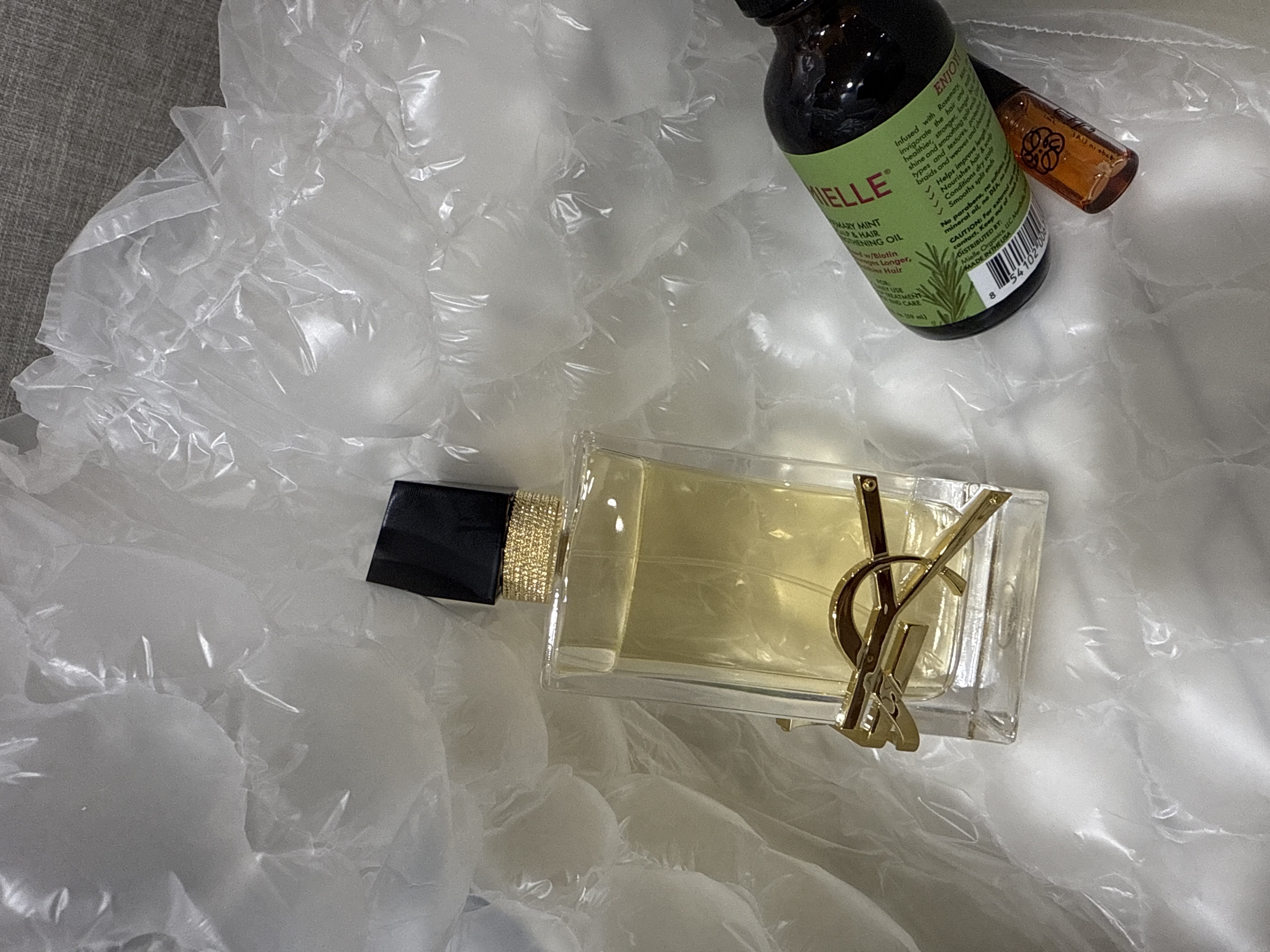 93994807_--_-500x500